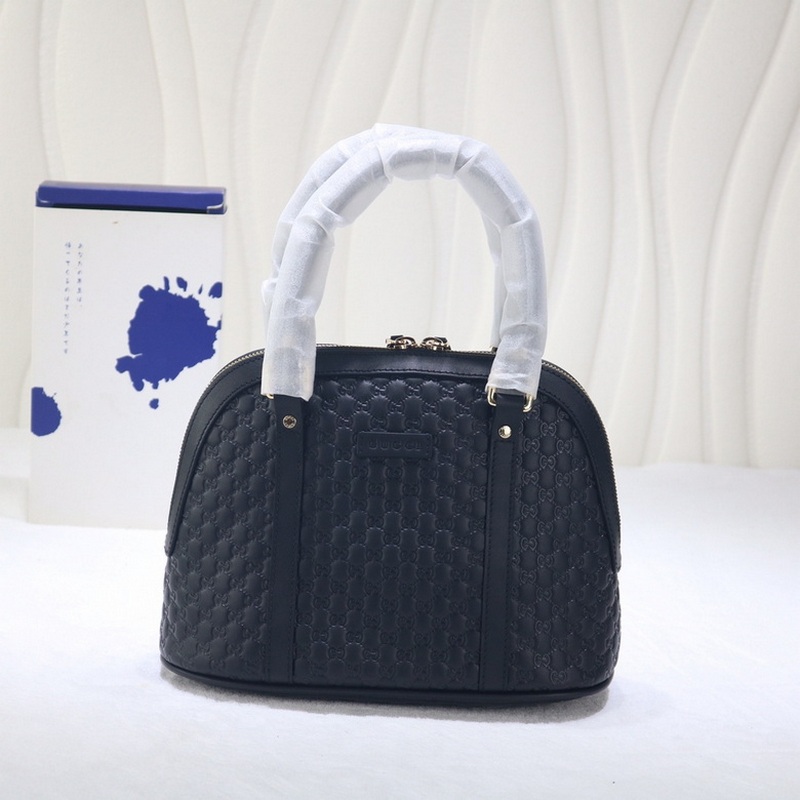 Gucci Handbags 801